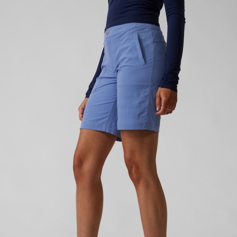 Athleta Trekkie Bermuda 2.0 Shorts Blue 10 - Picture 4 of 8